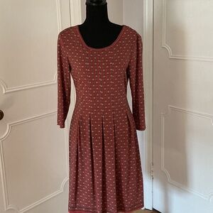 Elegant Red Patterned Women's Dress